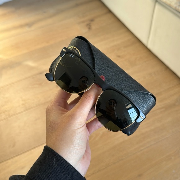 Ray-Ban Clubmaster - Picture 1 of 1